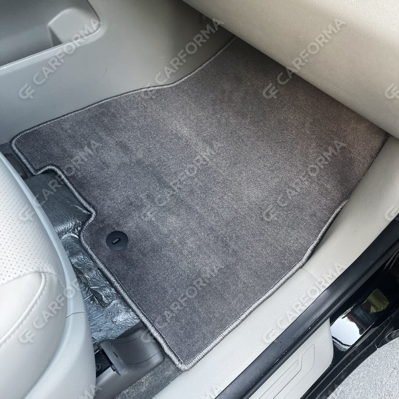 Ворсовые коврики на KIA Carnival III 7 мест 2014&nbsp;-&nbsp;2021 в Смоленске