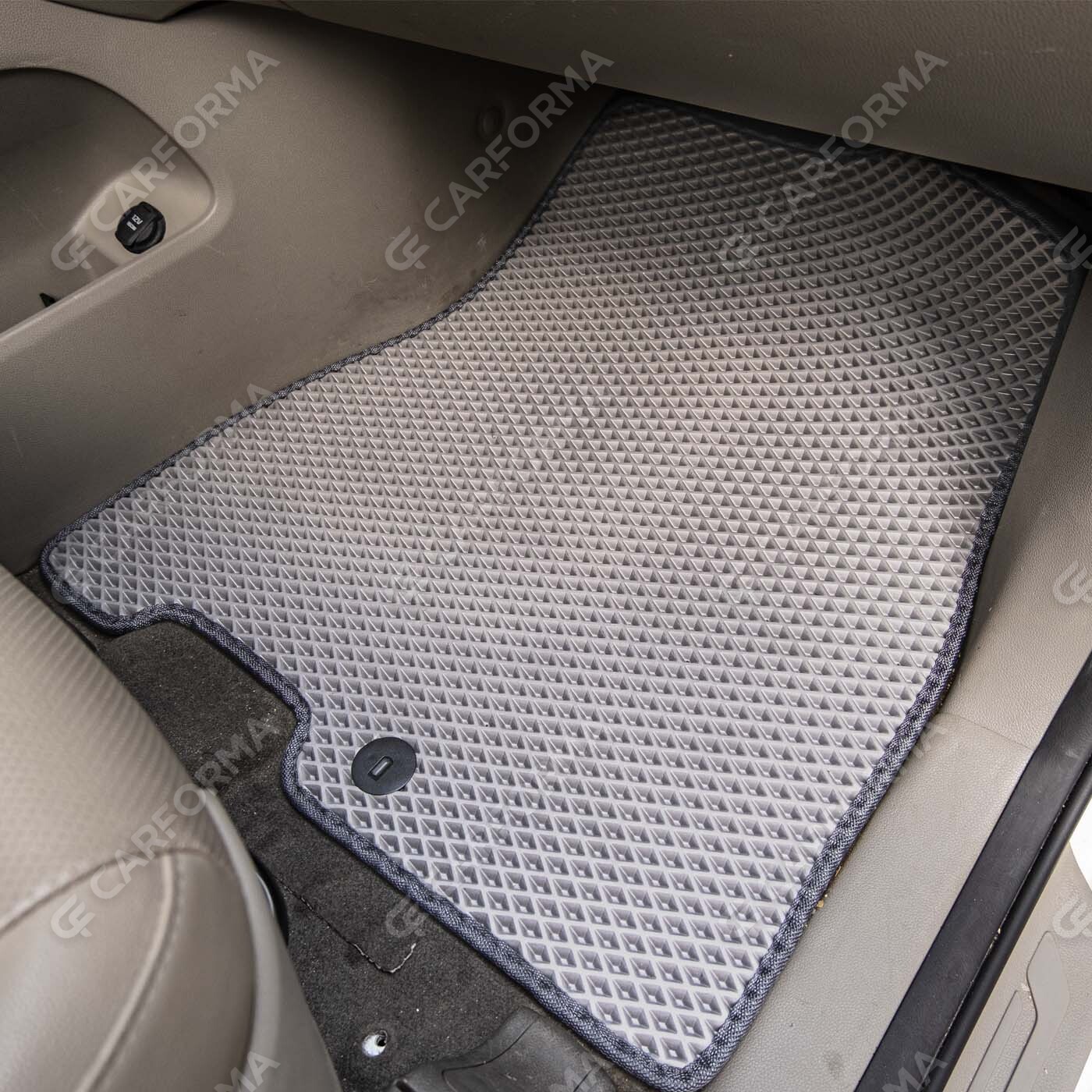 Ворсовые коврики на KIA Carnival III 7 мест 2014&nbsp;-&nbsp;2021 в Смоленске