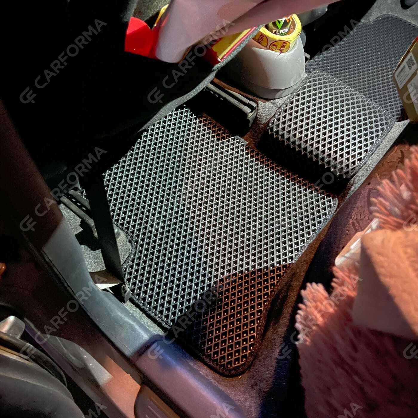 Ворсовые коврики на Toyota Vitz I 1998&nbsp;-&nbsp;2005 в Смоленске