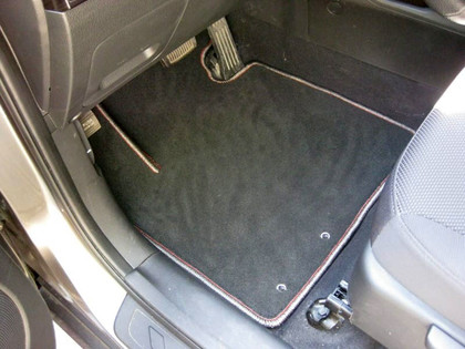 Коврики на KIA Sorento II 2009 - 2012 в Смоленске