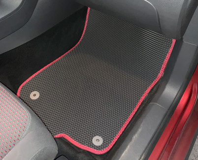 Коврики на Seat Leon II 2005 - 2013 в Смоленске