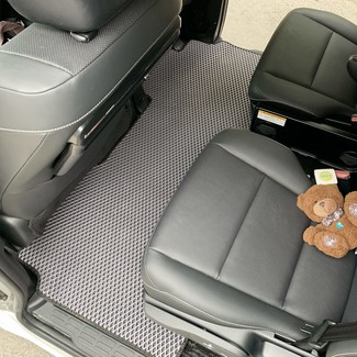 Ворсовые коврики на Toyota Esquire (R80) 2014 - 2021 в Смоленске