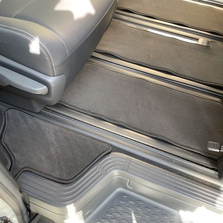 Ворсовые коврики на Toyota Hiace (H300) 2019 - 2025 в Смоленске
