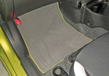Ворсовые коврики на Nissan Note E-Power (E12) 2016 - 2020 в Смоленске