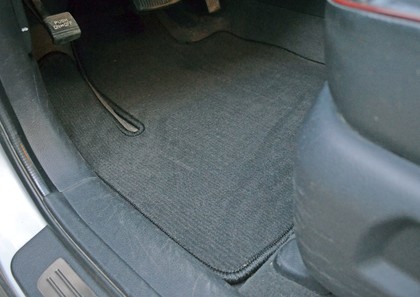 Коврики на Hyundai Santa Fe II 2005 - 2012 в Смоленске