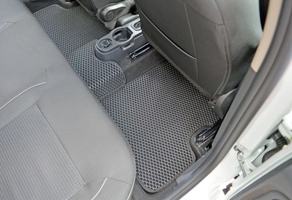 Коврики на Renault Duster I 2011 - 2021 в Смоленске