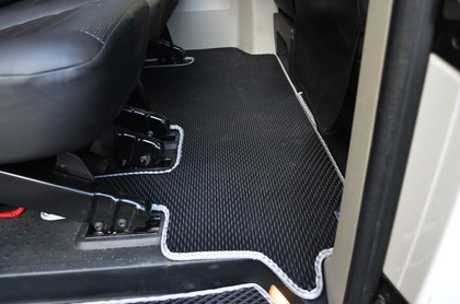 EVA коврики на Volkswagen Caravelle (T6.1) 2019 - 2024 в Смоленске
