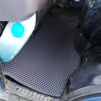 Ворсовые коврики на Nissan Atlas (F23) 1992 - 2007 в Смоленске