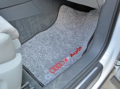 Коврики на Audi Q3 (8U) 2011 - 2019 в Смоленске