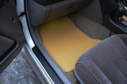 Коврики на Toyota Cresta (X100) 1996 - 2001 в Смоленске