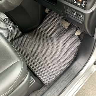 Ворсовые коврики на Toyota Esquire (R80) 2014 - 2021 в Смоленске