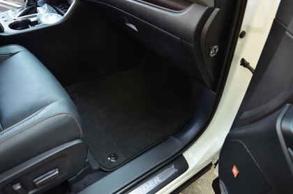 Ворсовые коврики на Toyota Highlander III 2013 - 2020 в Смоленске