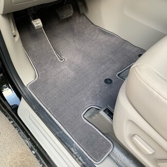 Ворсовые коврики на KIA Carnival III 7 мест 2014 - 2021 в Смоленске Ворсовые коврики на KIA Carnival III 7 мест 2014 - 2021 в Смоленске