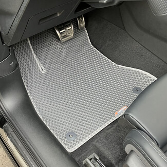 Ворсовые коврики на Audi Q5 III 2024 - 2026 в Смоленске Ворсовые коврики на Audi Q5 III 2024 - 2026 в Смоленске