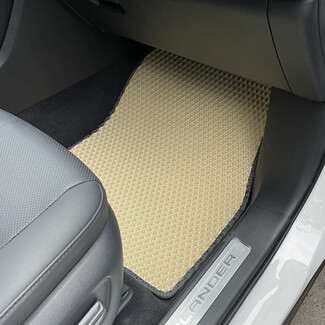 Ворсовые коврики на Toyota Crown Kluger 2021&nbsp;-&nbsp;2026 в Смоленске