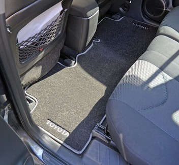 Коврики на Toyota Rav4 III 2006 - 2013 в Смоленске
