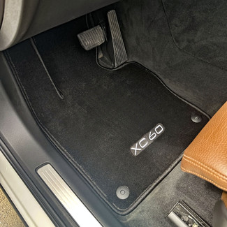Коврики на Volvo XC60 II 2017 - 2025 в Смоленске