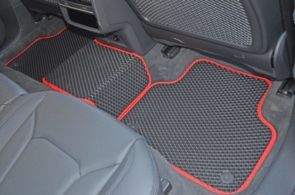 Коврики на Audi Q8 2018 - 2025 в Смоленске
