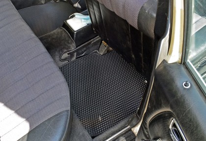 Коврики на Mercedes W123 1975 - 1986 в Смоленске