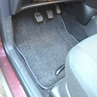 Коврики на Ford Focus I 1998 - 2005 в Смоленске