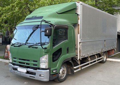Ворсовые коврики на Isuzu Forward V широкая кабина 2007 - 2025 в Смоленске
