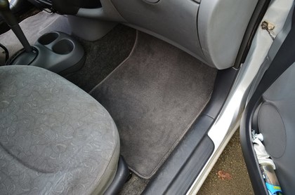 Коврики на Toyota Yaris I 1999 - 2005 в Смоленске