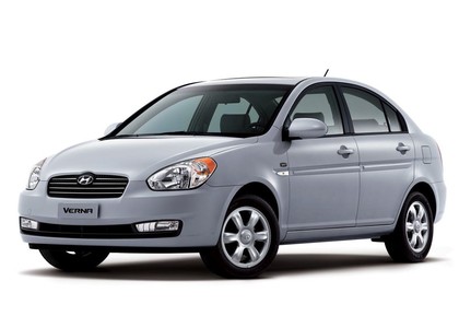 Коврики на Hyundai Verna 2005 - 2010 в Смоленске