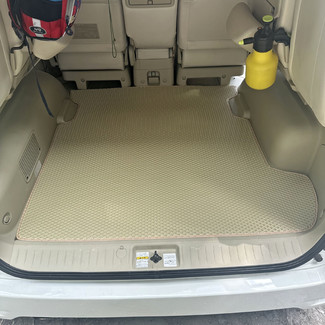 Коврики на Nissan Elgrand (E51) 2002 - 2010 в Смоленске