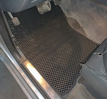 Коврики на Mercedes ML (W163) 1997 - 2005 в Смоленске