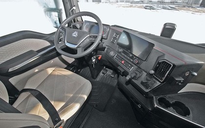 Ворсовые коврики на Howo Sinotruk Sitrak C7H MAX 2023 - 2025 в Смоленске