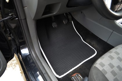 Коврики на Ford Focus II 2005 - 2011 в Смоленске