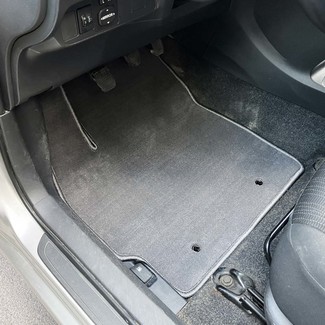 Коврики на Toyota Auris I 2006 - 2012 в Смоленске
