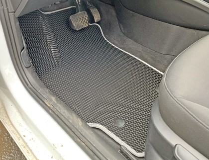 Коврики на Audi A1 (8X) 2010 - 2019 в Смоленске