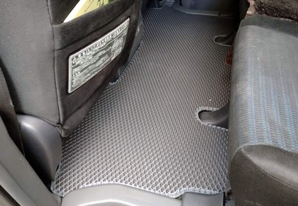 Коврики на Toyota Noah (R70) 2007 - 2013 в Смоленске