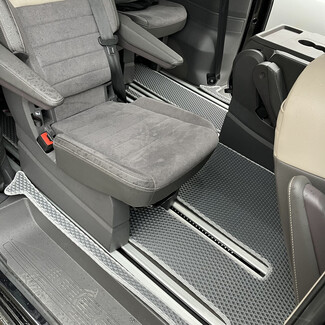EVA коврики на Volkswagen Multivan (T7) 2021&nbsp;-&nbsp;2026 в Смоленске