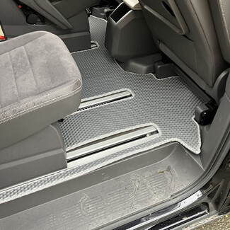 EVA коврики на Volkswagen Multivan (T7) 2021&nbsp;-&nbsp;2026 в Смоленске