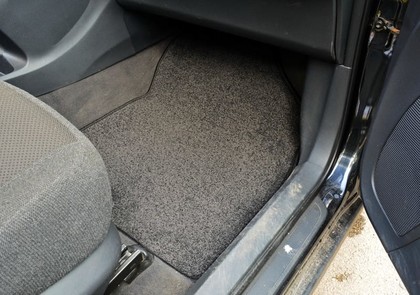 Коврики на Toyota Auris I 2006 - 2012 в Смоленске