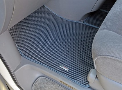 Коврики на Toyota Alphard (H10) 2002 - 2008 в Смоленске
