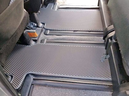 Ворсовые коврики на Toyota Noah (R80) 2014 - 2021 в Смоленске