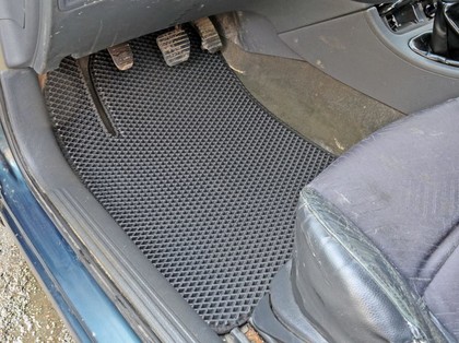 Ворсовые коврики на Renault Laguna II 2001 - 2008 в Смоленске