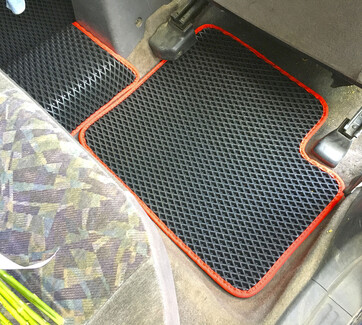 Ворсовые коврики на Nissan Sunny (B14) 1993 - 1999 в Смоленске Ворсовые коврики на Nissan Sunny (B14) 1993 - 1999 в Смоленске