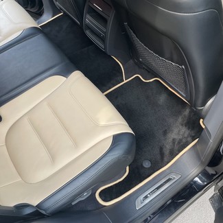 Коврики на Volkswagen Touareg II 2010 - 2018 в Смоленске