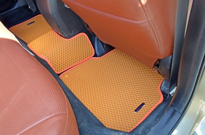 Коврики на Subaru Forester III 2007 - 2013 в Смоленске