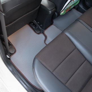 Коврики на Honda Fit Shuttle 2011 - 2015 в Смоленске