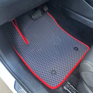 Ворсовые коврики на Geely Tugella 2019 - 2025 в Смоленске