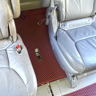 Ворсовые коврики на Toyota Sienna II 2003 - 2010 в Смоленске