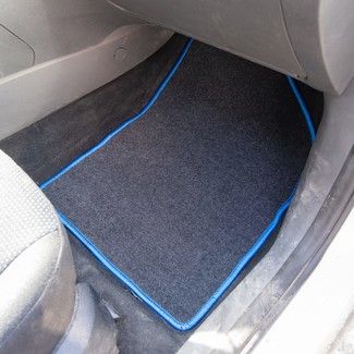 Коврики на Ford Focus II 2005 - 2011 в Смоленске