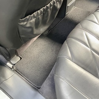 Коврики на Infiniti QX70 2013 - 2019 в Смоленске