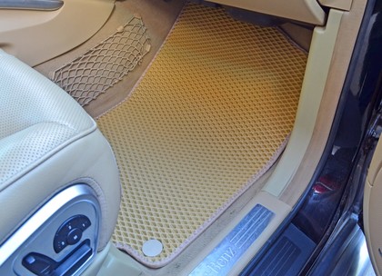 Коврики на Mercedes ML (W164) 2005 - 2011 в Смоленске