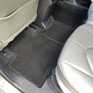 Коврики на Toyota Highlander IV 2019 - 2025 в Смоленске